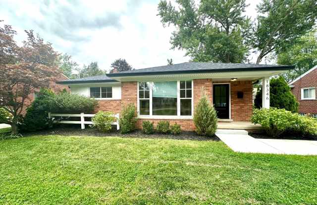 18346 Beverly Rd photos photos