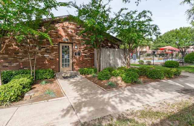 Townhouse Apartments Gallery 3