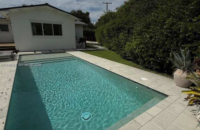 675 Northeast 93rd Street photos photos