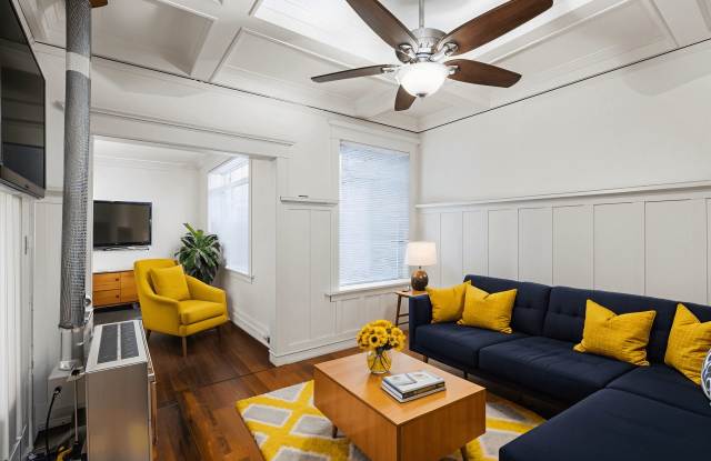 Midtown East Apartments photos photos