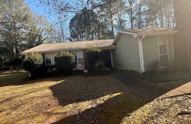 Eastside Home in Quiet Neighborhood - 115 Knob Lick Drive, Athens, GA 30605