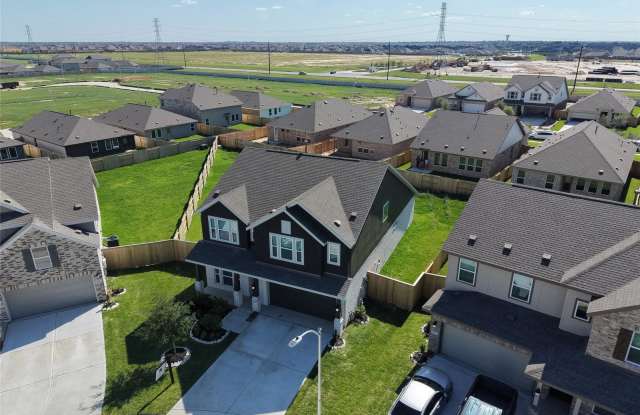 6403 Periwinkle Blossom Lane Gallery 4