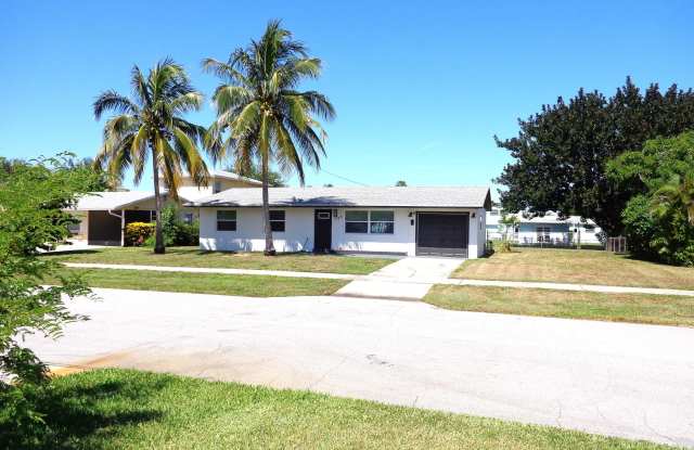 744 Buttonwood Road photos photos