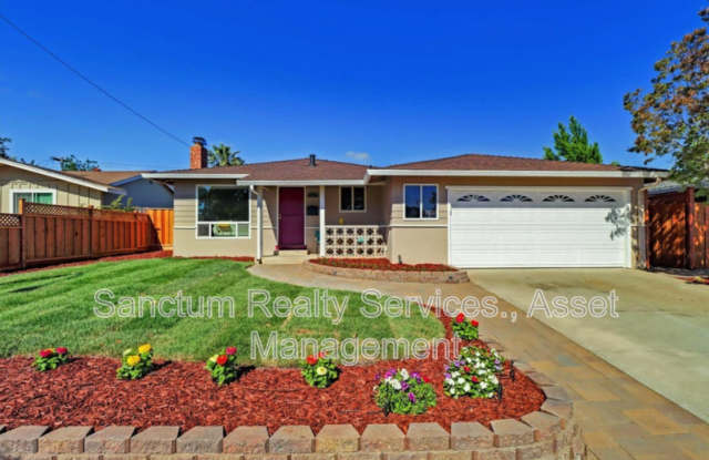 1435 Bouret Drive photos photos