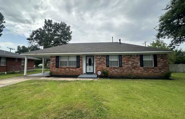 5101 Rolling Fields Dr photos photos