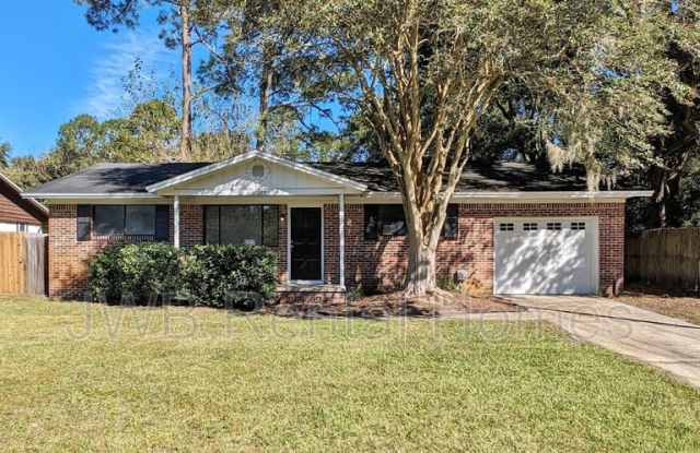 3025 Armstrong St photos photos