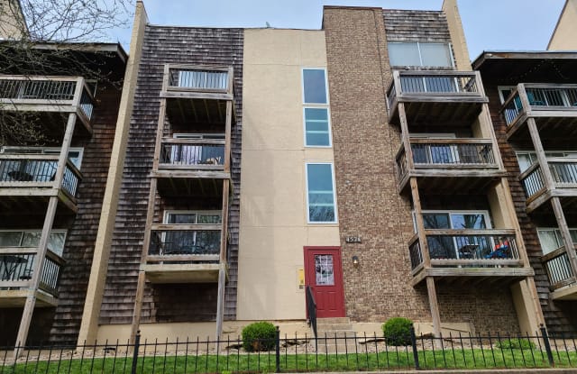 4524 Holly St - 4524 Holly Street, Kansas City, MO 64111