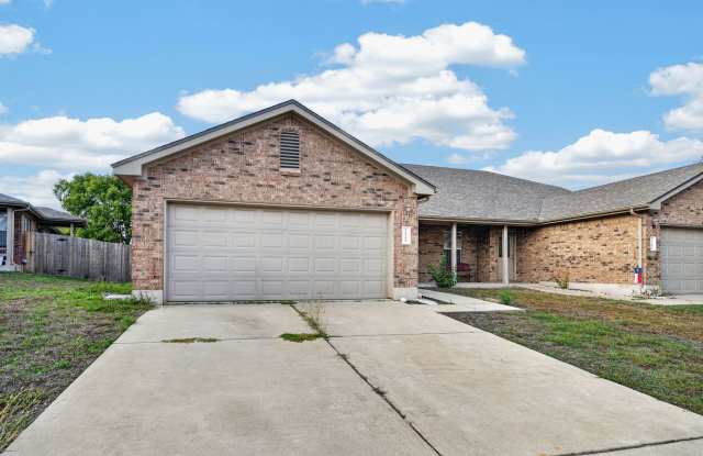 1408 Bergin Ct, Unit B, Georgetown, TX 78626 Gallery 1