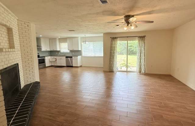 1617 Dakota Drive Gallery 2