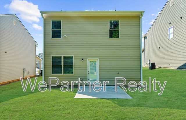 109 Vickery Lane Gallery 2