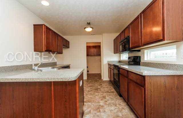 2717 Grand Fir Drive Gallery 4