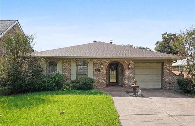 4528 TRANSCONTINENTAL Drive - 4528 Transcontinental Drive, Metairie, LA 70006