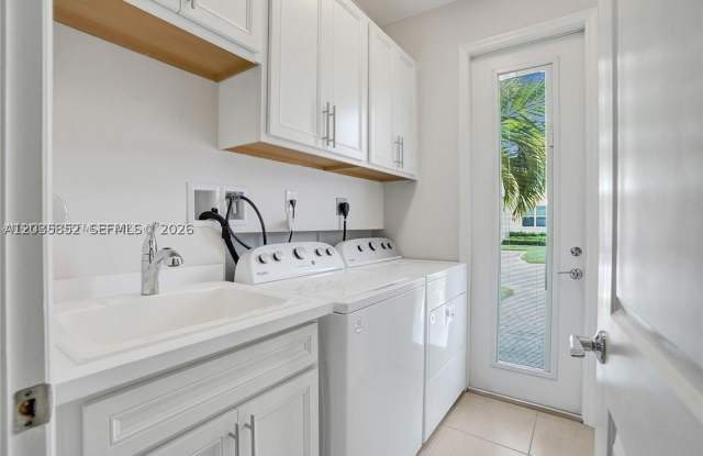 5140 Eucalyptus Dr Gallery 4