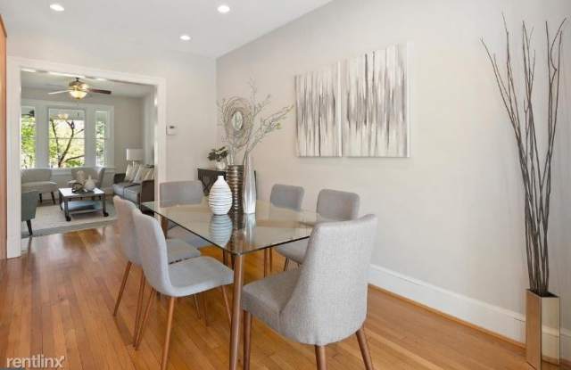 1826 A St SE Gallery 3