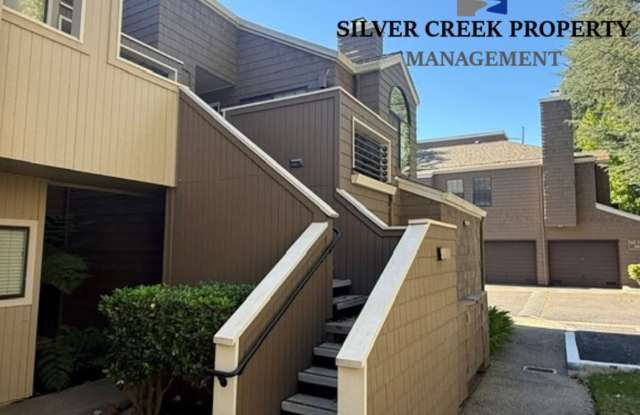Immaculate 2BR/2BA Top-Floor Condo in Gated Canyon View Community Gallery 3