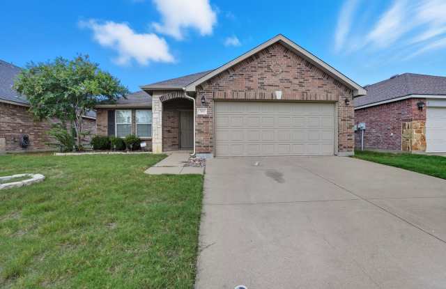 Move In Ready Northwest ISD! - 300 Fossil Bridge Drive, Fort Worth, TX 76131