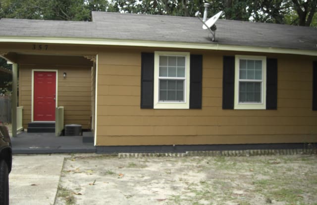 357 Hiller Dr - 357 Hiller Dr, Biloxi, MS 39531