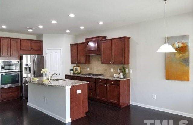 1217 Stowage Drive Gallery 4