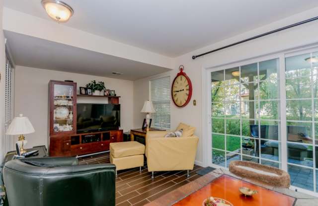 102 WINTERBERRY WAY Gallery 2