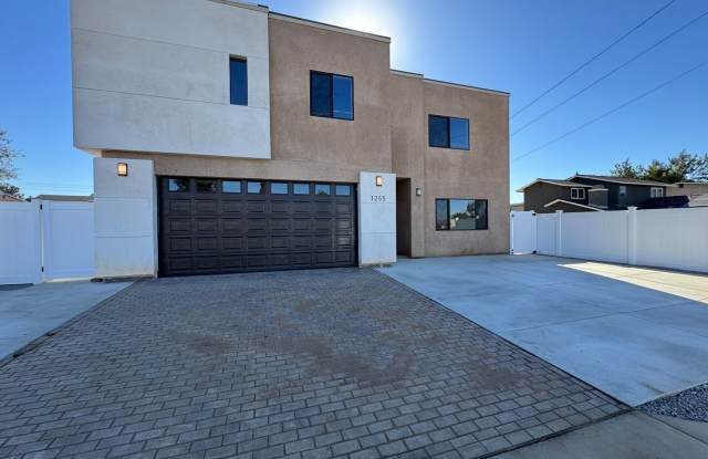 Beautiful Brand New 2 Story Home photos photos