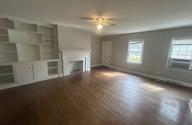 1717-A Kennedy Drive Gallery 4