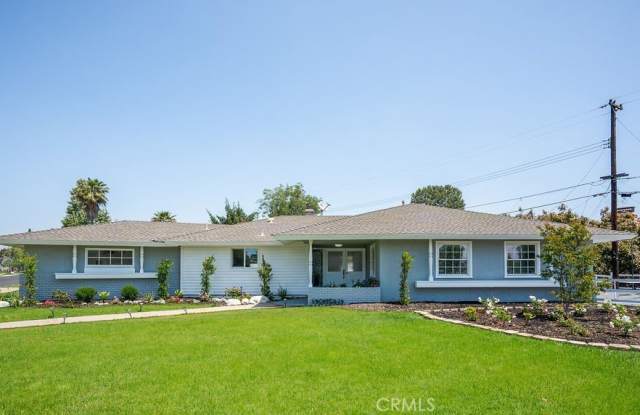 18211 Fairhaven Avenue photos photos
