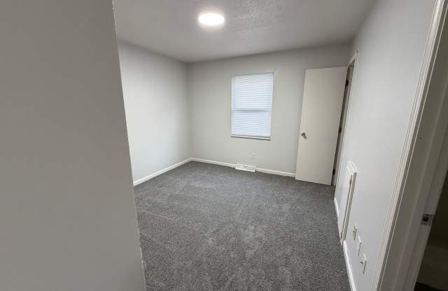 Green Valley Apartments Gallery 4