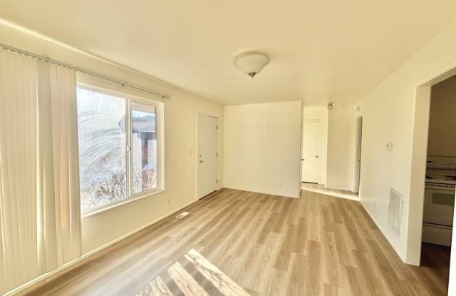 1001 South 400 East photos photos