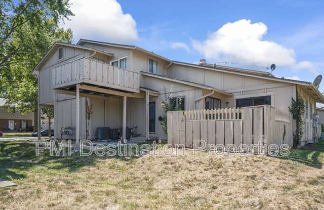 6020 E 127th St - 6020 East 127 Street, Grandview, MO 64030