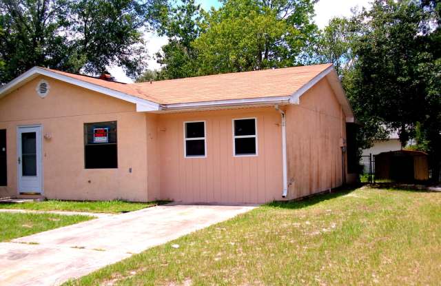 4709 Larch photos photos