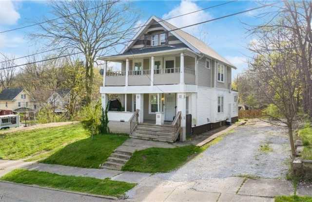 638 Fern Street photos photos