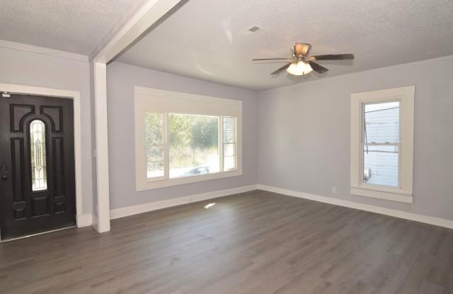 Move In Special! Application/Reservation Fees refunded at Move In! Gallery 3