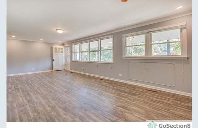 18650 Loras Ln Gallery 4