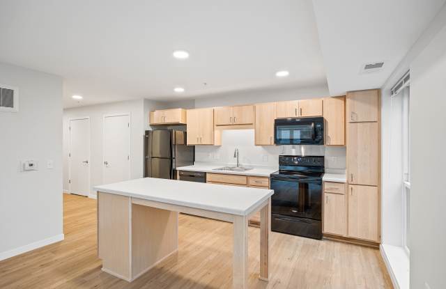 The Theodore Apartments - Senior & Affordable Housing Gallery 4