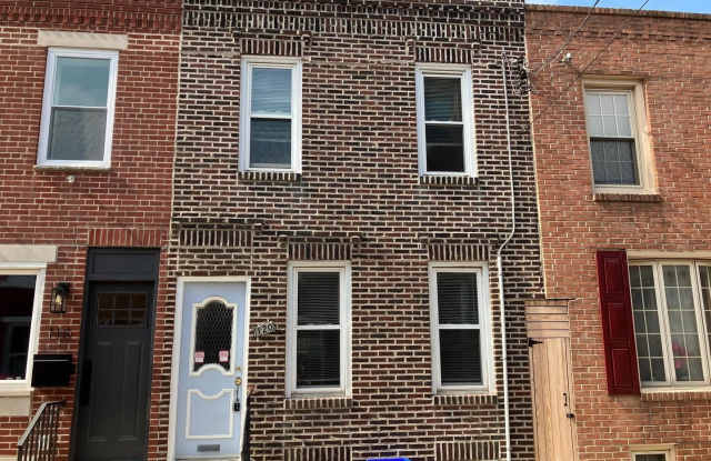 120 SIGEL Street Gallery 1