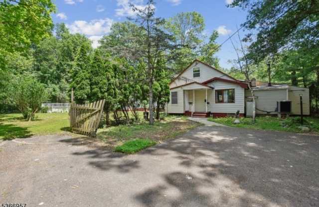 7 Cole Ave photos photos