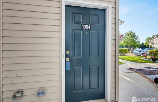 1054 Morning Glory Drive Gallery 3