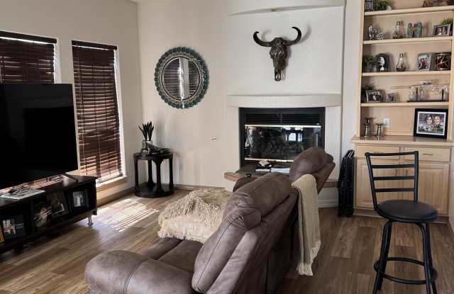 4406 Echo Canyon Road Gallery 3