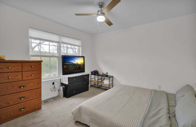 5028 Vista Court Gallery 4