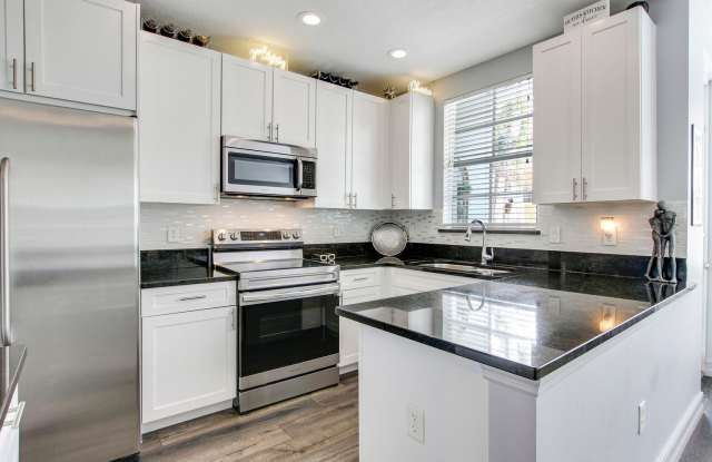 2434 San Pietro Circle Gallery 3