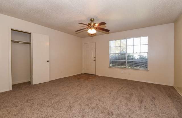 3307 Maple - House Gallery 4