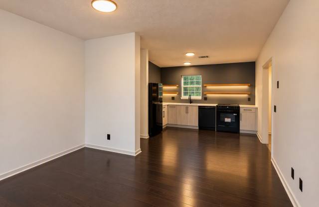 507 Emory Circle Gallery 2