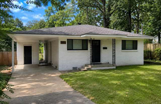 Charming 3-Bedroom Rental with Washer & Dryer Included! photos photos
