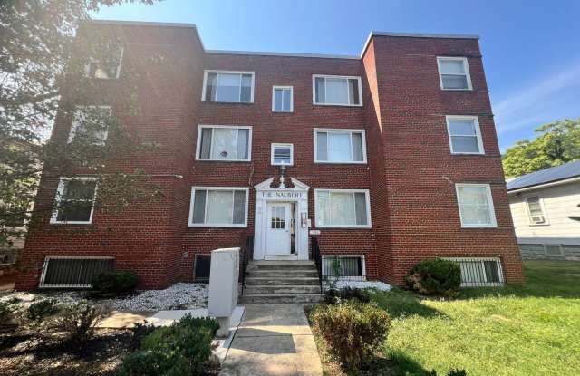 Lovely 1 BR/1 BA Condo in Congress Heights! - 3865 Halley Terrace Southeast, Washington, DC 20032