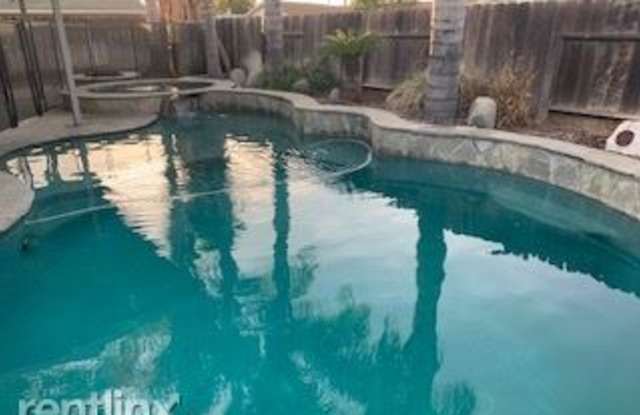 1558 Norran Gallery 2