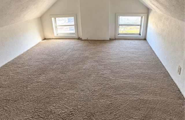 2 Bed 1 Bath Gallery 4