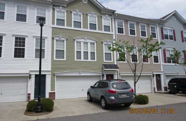 Nice town home close to Town Center photos photos
