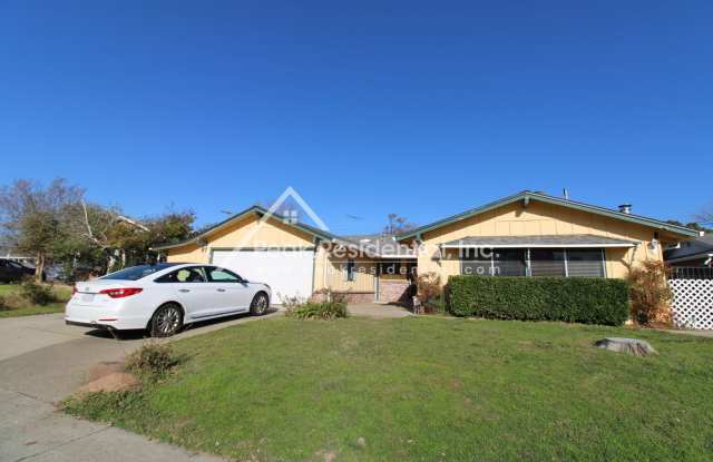 Charming 3bd/2ba Foothill Farms Home With 2 Car Garage! photos photos Charming 3bd/2ba Foothill Farms Home With 2 Car Garage! photos photos