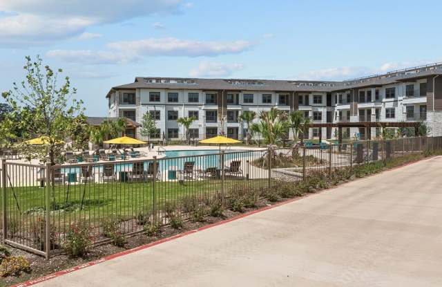 The Grand at Oak Grove photos photos