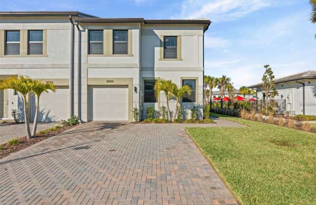 8050 GULFSTREAM COURT photos photos